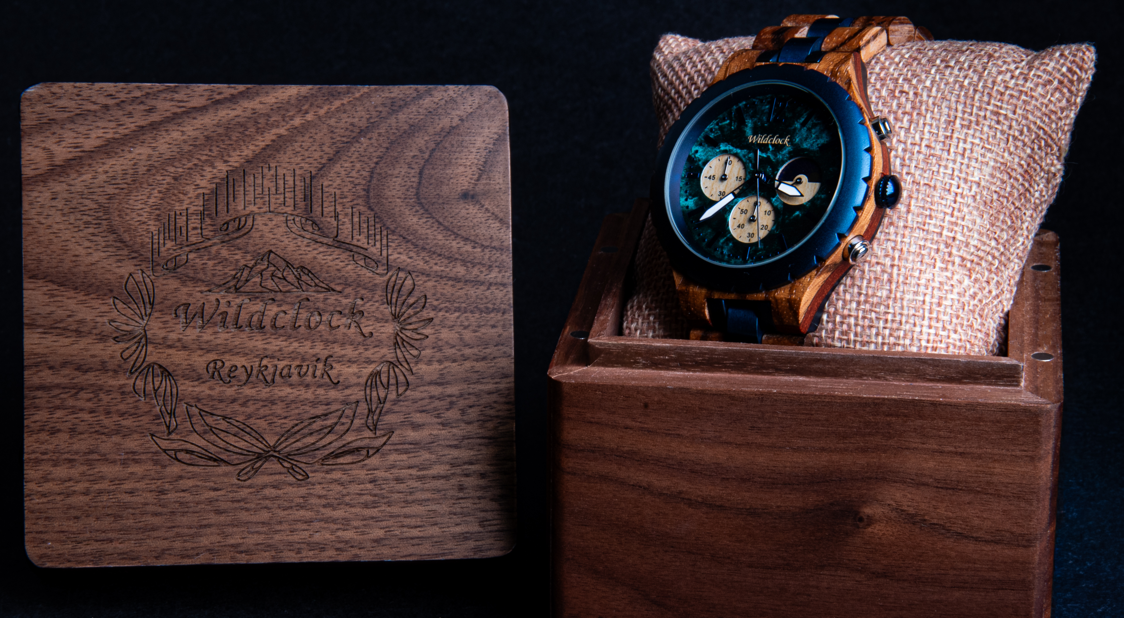 WildClock Reykjavík — kwarcowy chronograf z drewna zebrano z marmurową tarczą i stalowym paskiem